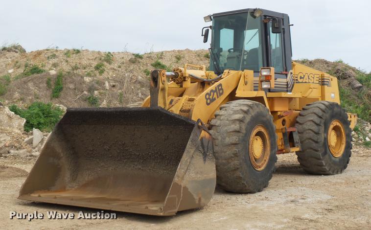 image for item DD9492 1996 Case 821B wheel loader