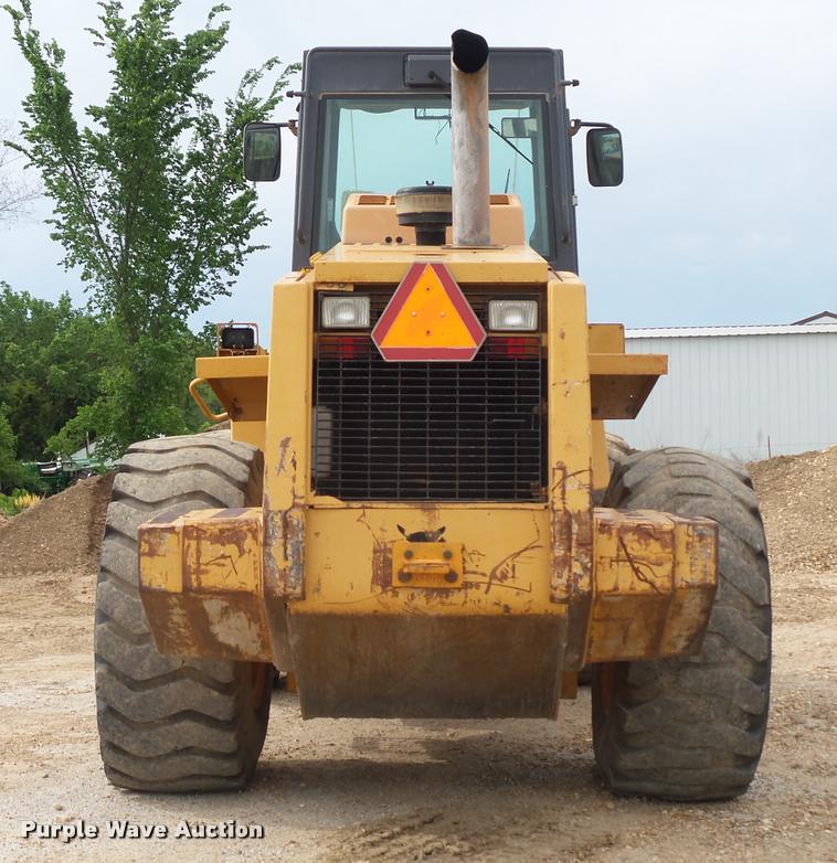image for item DD9492 1996 Case 821B wheel loader