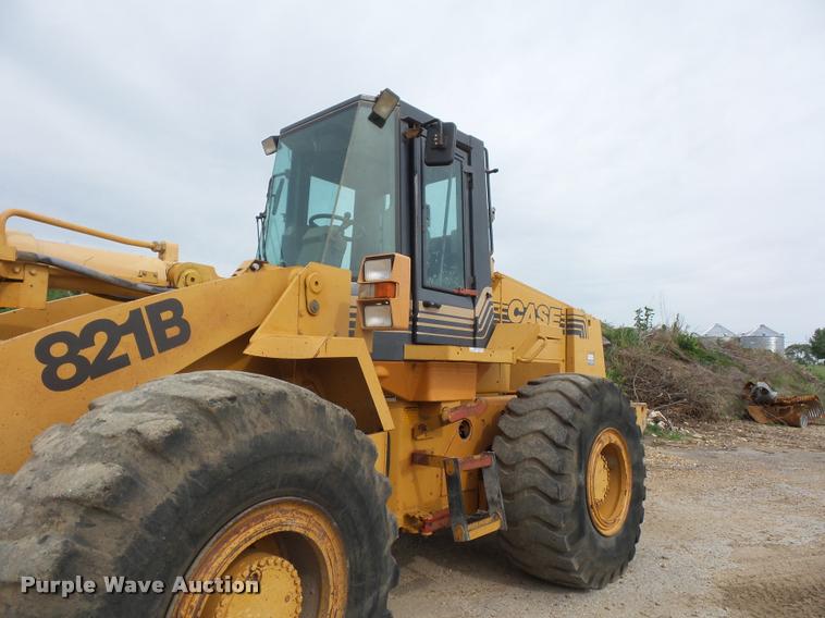 image for item DD9492 1996 Case 821B wheel loader