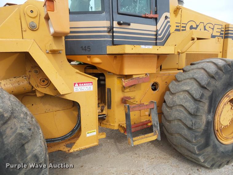 image for item DD9492 1996 Case 821B wheel loader