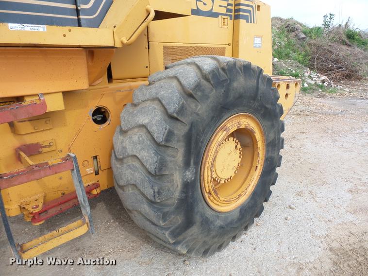 image for item DD9492 1996 Case 821B wheel loader
