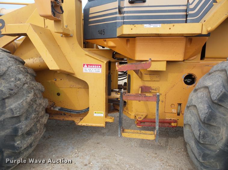 image for item DD9492 1996 Case 821B wheel loader