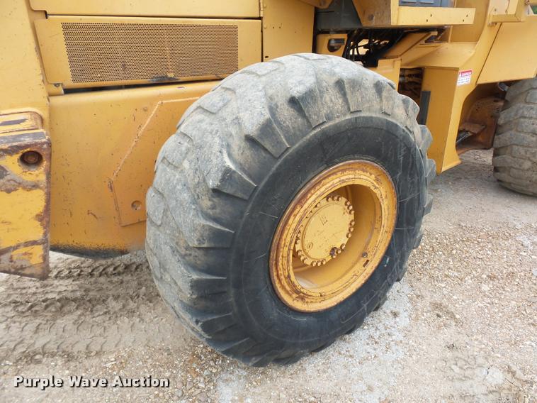 image for item DD9492 1996 Case 821B wheel loader