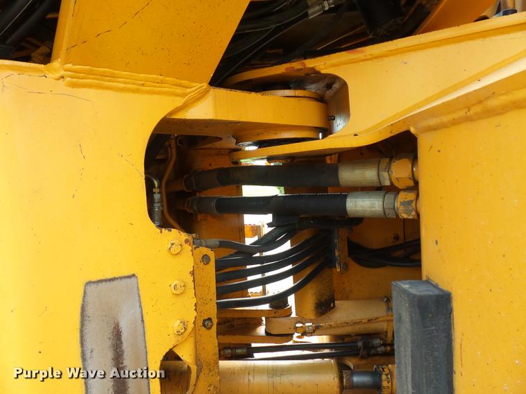 image for item DD9492 1996 Case 821B wheel loader