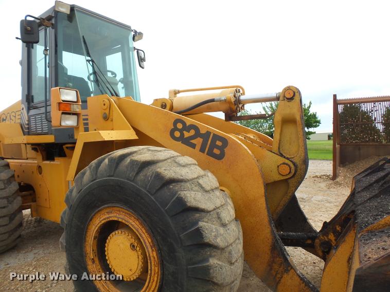 image for item DD9492 1996 Case 821B wheel loader