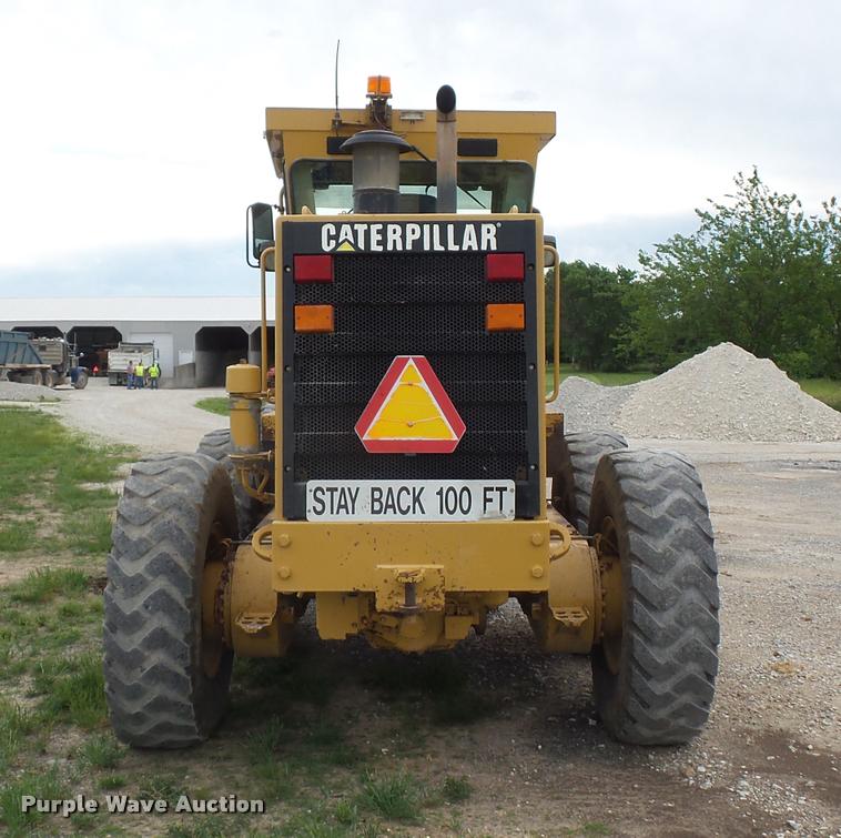 image for item DD9493 2001 Caterpillar 140H motor grader