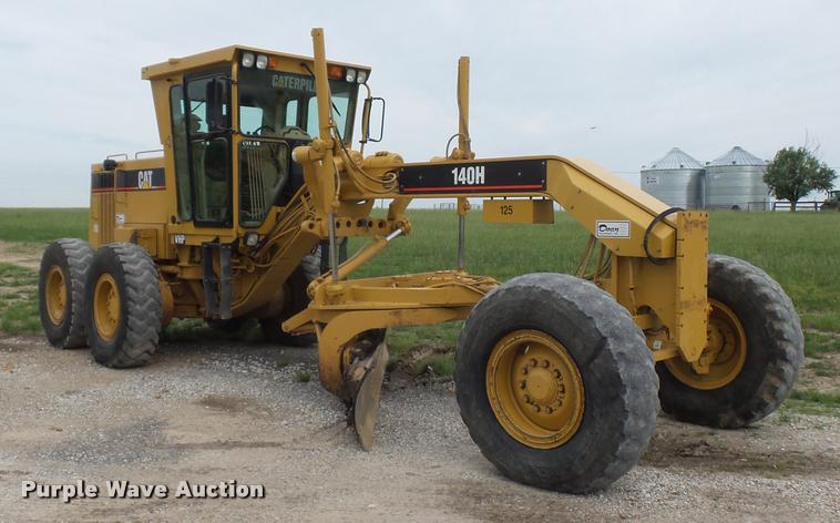 image for item DD9493 2001 Caterpillar 140H motor grader