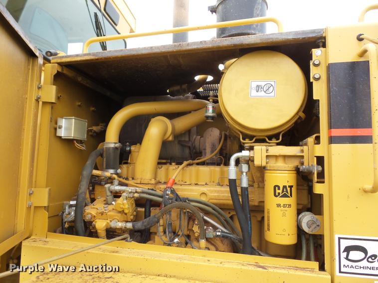 image for item DD9493 2001 Caterpillar 140H motor grader