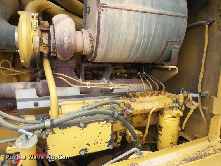 image for item DD9493 2001 Caterpillar 140H motor grader
