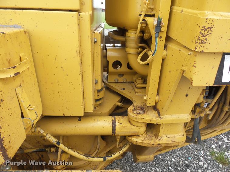 image for item DD9493 2001 Caterpillar 140H motor grader
