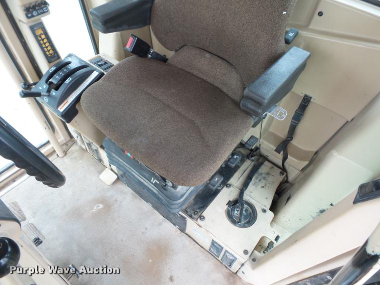 image for item DD9493 2001 Caterpillar 140H motor grader