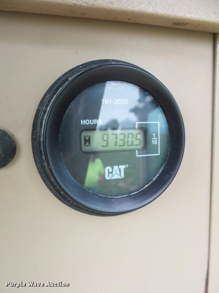 image for item DD9493 2001 Caterpillar 140H motor grader