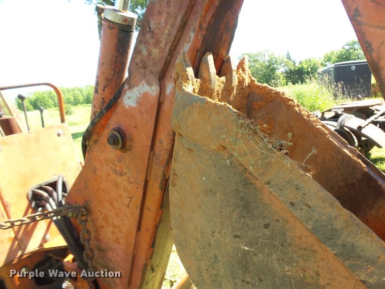 image for item DE9621 Ditch Witch 4010DD trencher