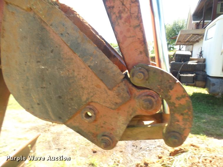 image for item DE9621 Ditch Witch 4010DD trencher