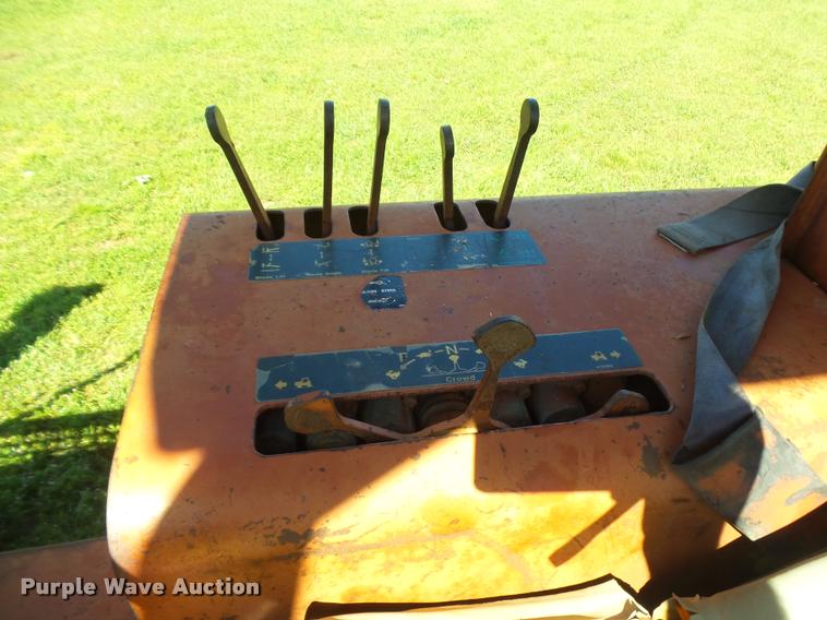 image for item DE9621 Ditch Witch 4010DD trencher