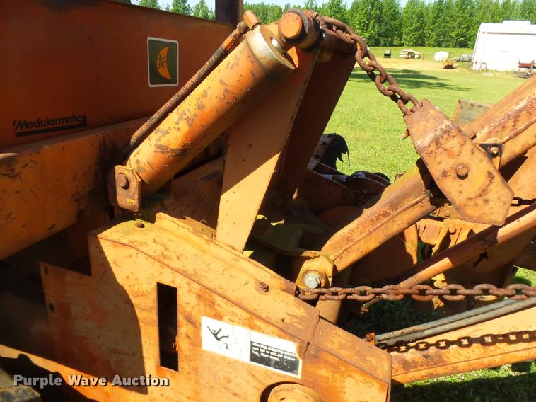 image for item DE9621 Ditch Witch 4010DD trencher