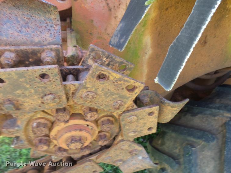image for item DE9621 Ditch Witch 4010DD trencher