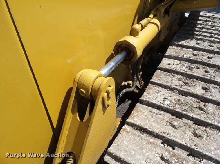 image for item DH9289 1994 Caterpillar D4C Series III dozer