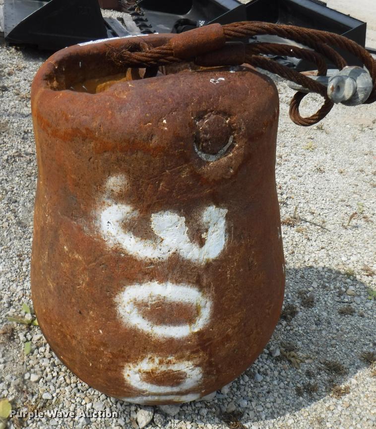 Pear shaped demolition/wrecking ball in Topeka, KS Item DJ9095 sold