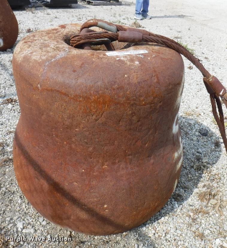 Flat bottom demolition/wrecking ball in Topeka, KS Item DJ9096 sold