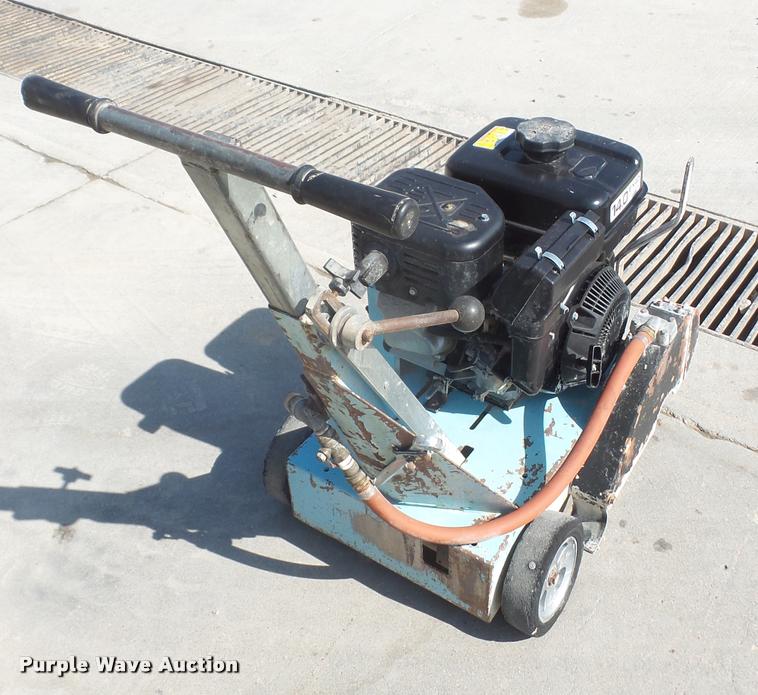 image for item DL9693 Target MCSII-13H concrete saw