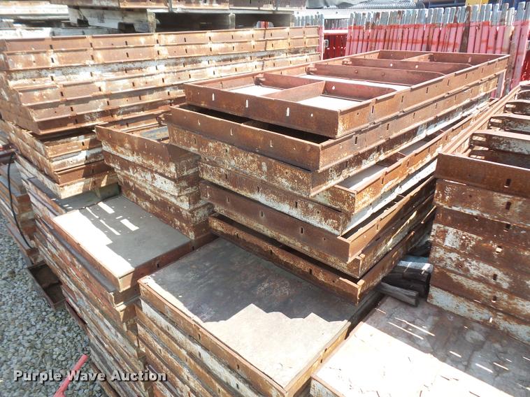 image for item DL9737 Concrete forms