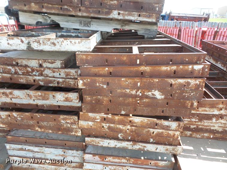 image for item DL9737 Concrete forms