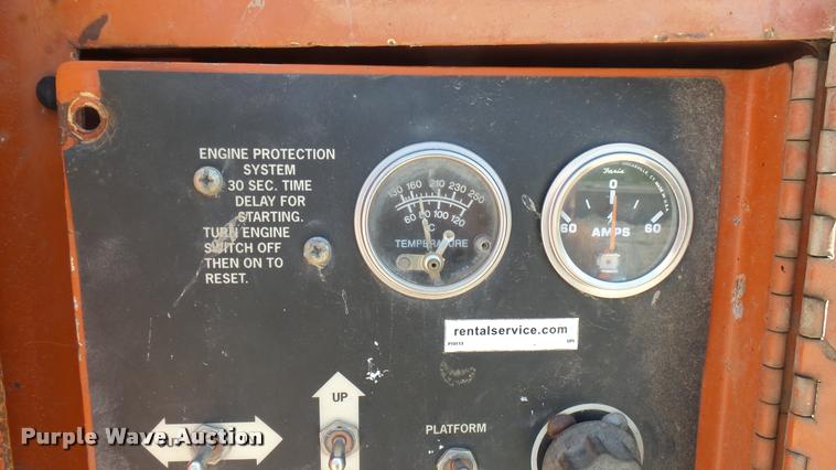 image for item DQ9128 1997 Snorkel TB-A60 boom lift