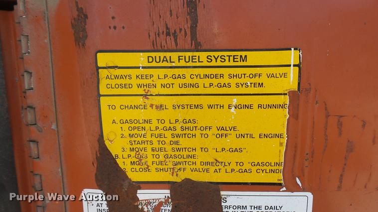 image for item DQ9128 1997 Snorkel TB-A60 boom lift