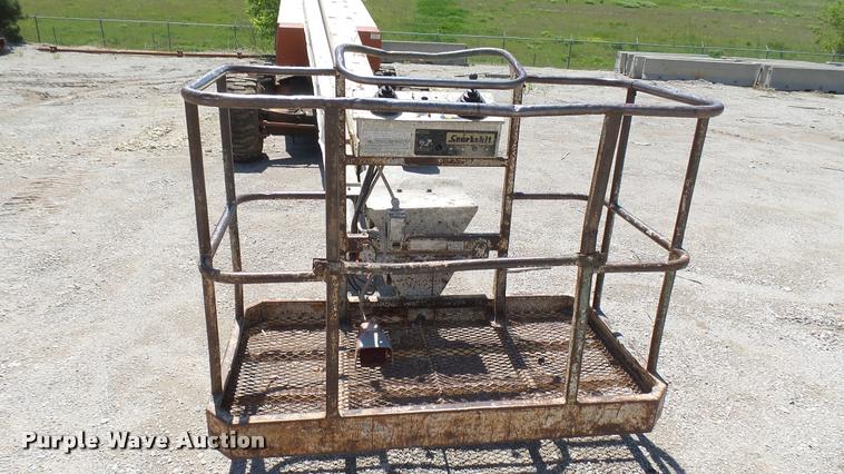 image for item DQ9128 1997 Snorkel TB-A60 boom lift