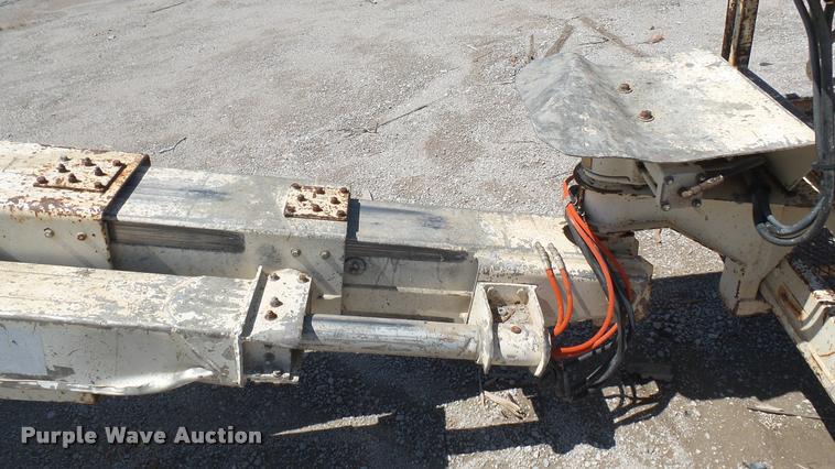 image for item DQ9128 1997 Snorkel TB-A60 boom lift