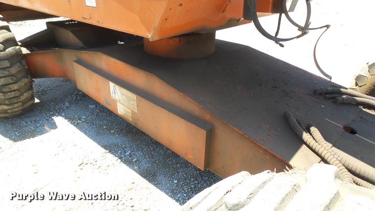 image for item DQ9128 1997 Snorkel TB-A60 boom lift