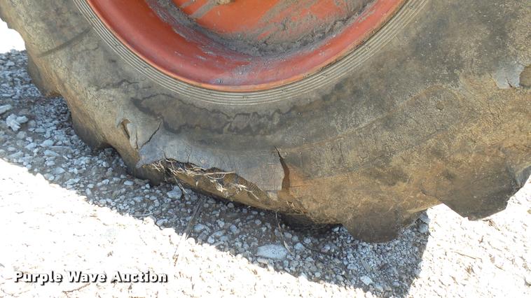 image for item DQ9128 1997 Snorkel TB-A60 boom lift