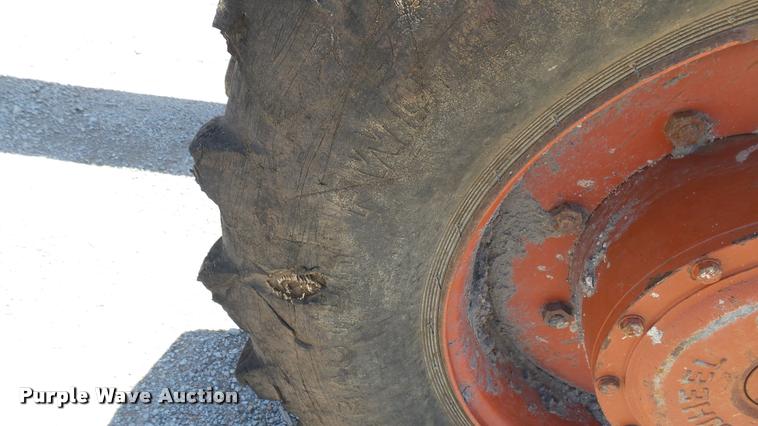 image for item DQ9128 1997 Snorkel TB-A60 boom lift