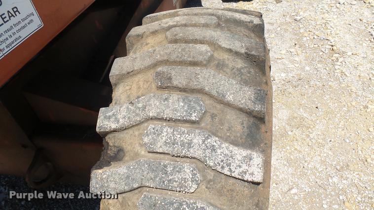 image for item DQ9128 1997 Snorkel TB-A60 boom lift