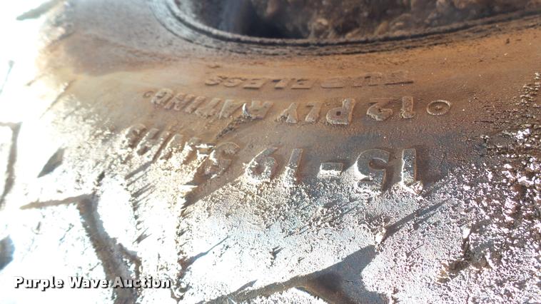 image for item DQ9128 1997 Snorkel TB-A60 boom lift