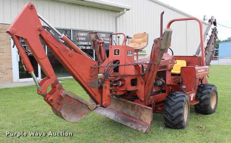 image for item G1075 Ditch Witch 4010DD trencher