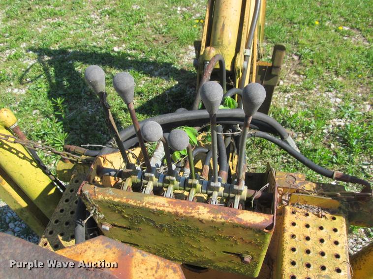 image for item J2503 Case H828533 skid steer backhoe