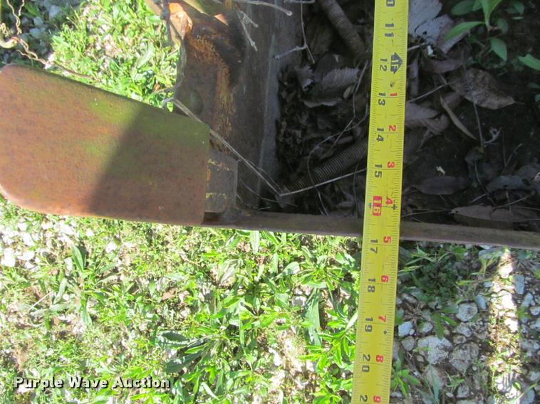 image for item J2503 Case H828533 skid steer backhoe