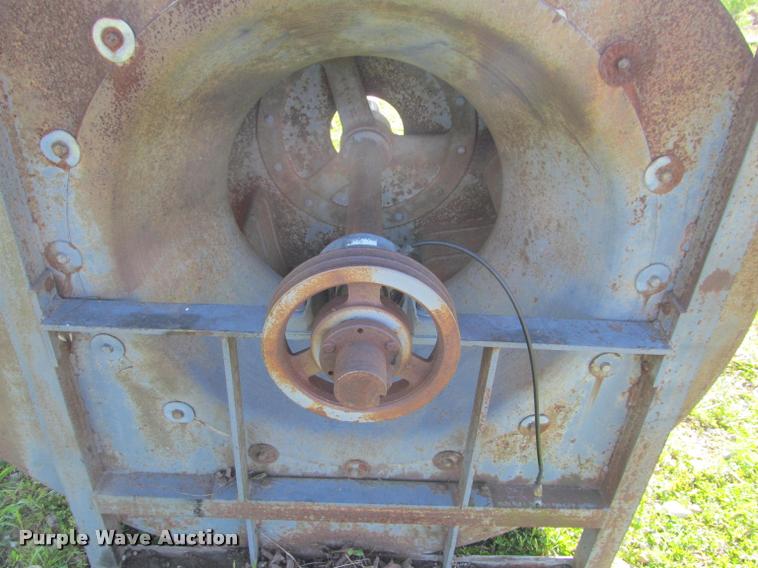 image for item J2504 Chicago squirrel cage fan