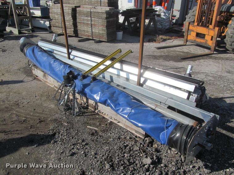 image for item J2506 (2) Dynaco garage doors