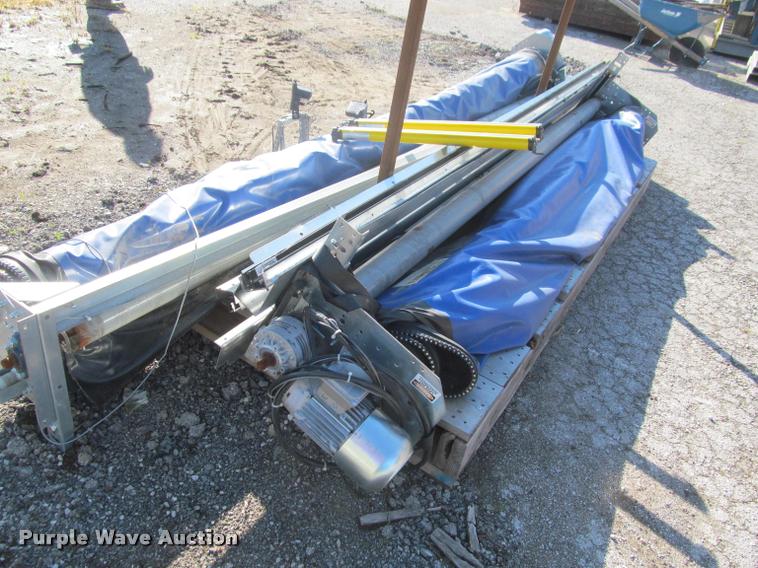 image for item J2506 (2) Dynaco garage doors