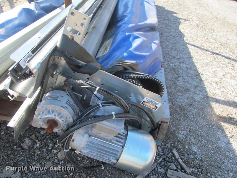 image for item J2506 (2) Dynaco garage doors