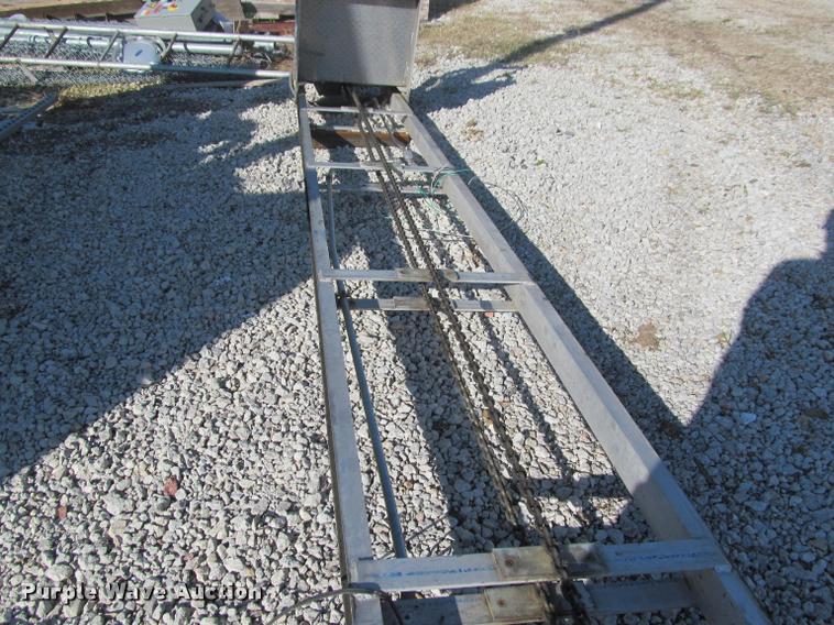 image for item J2507 Mezzanine lift