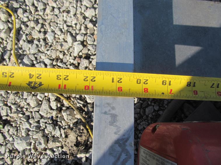 image for item J2507 Mezzanine lift