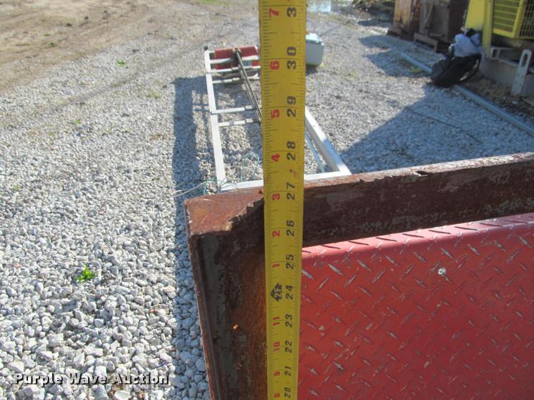 image for item J2507 Mezzanine lift