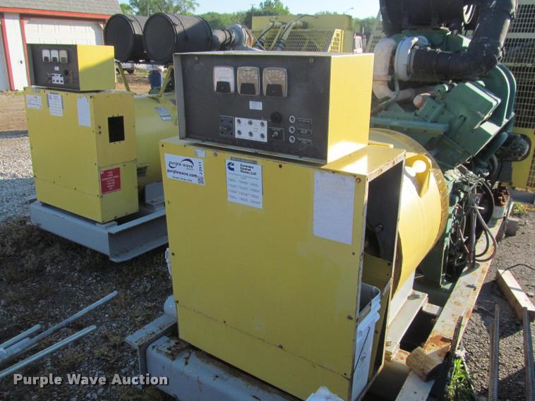 image for item J2511 Cummins generator