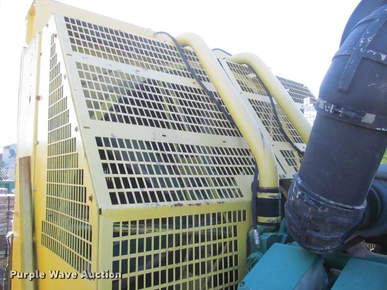 image for item J2511 Cummins generator