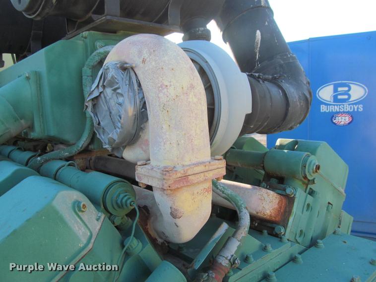 image for item J2511 Cummins generator