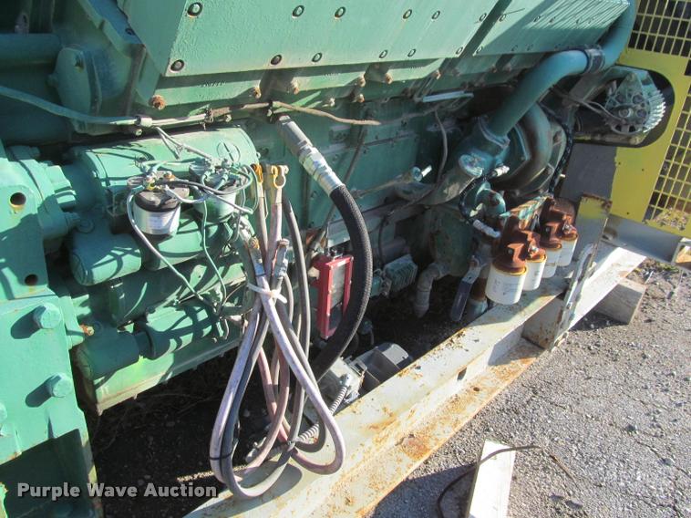image for item J2511 Cummins generator